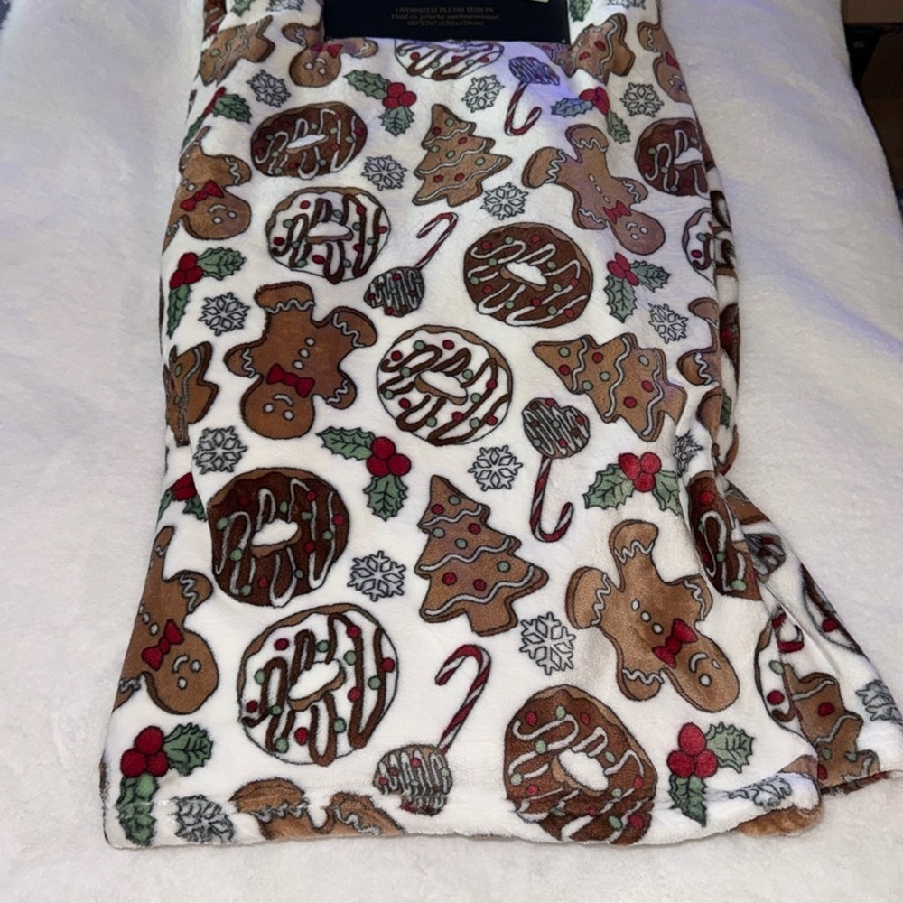 Rachel Roy Gingerbread and donuts Christmas Throw Blanket